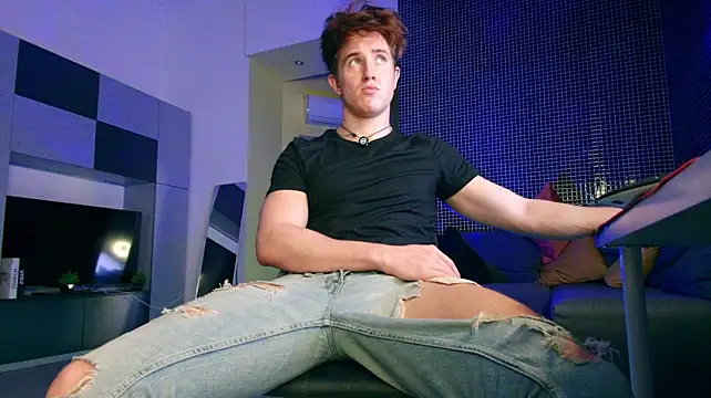 Chat XXX en directo de ChristianLevine_