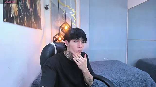 Cry_thereal Chat XXX live