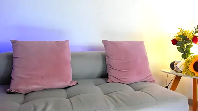 hollyprincess_2's Webcam Show