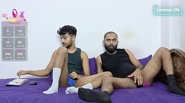 Živý XXX chat DesiDaddyandSon