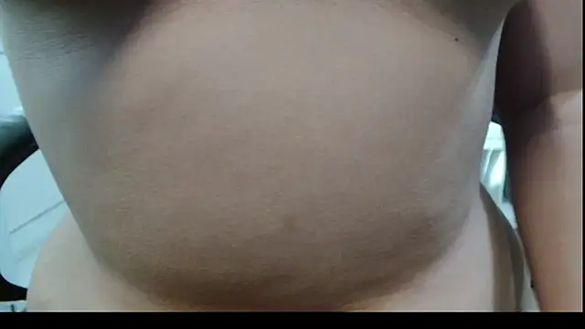 Anda_here Chat XXX in diretta