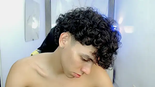 Chat +18 de FUNNY_DICK_ ao vivo