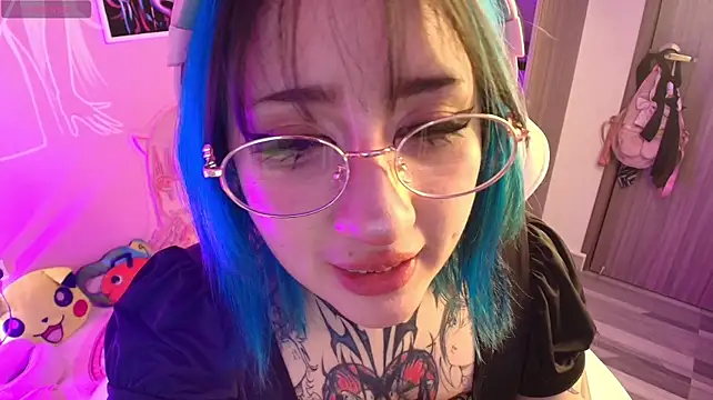 Miwa_violet's Live XXX Chat