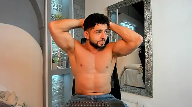 Thiago_moretti Adlı Modelin Canlı XXX Sohbeti