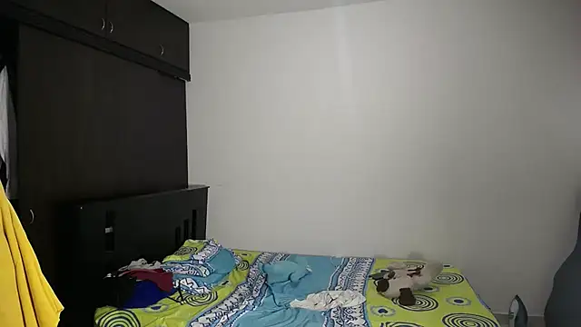 Chat +18 de axel_rios_ ao vivo