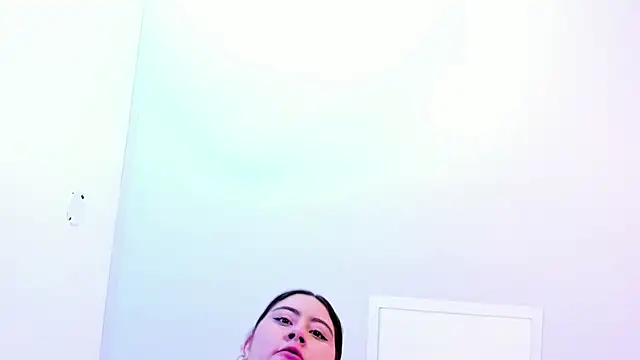 LOLAMAXI's Live XXX Chat