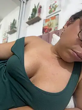 IAvaNa's Live XXX Chat
