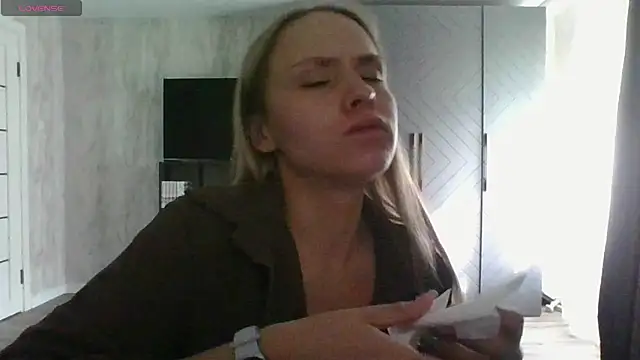 Czat XXX na żywo – Annie_Cohn