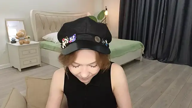 MyrticeAden's Live XXX Chat