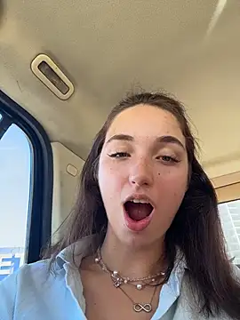 XXX chat uživo modela DollyTall