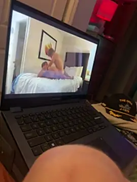 AidenMcKnight's Live XXX Chat