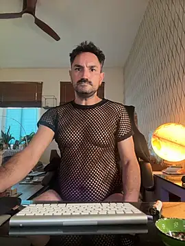 tomz0819 Chat XXX live