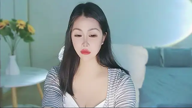 Haixi Adlı Modelin Canlı XXX Sohbeti