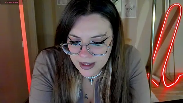 MiraTorson – Live XXX-chat