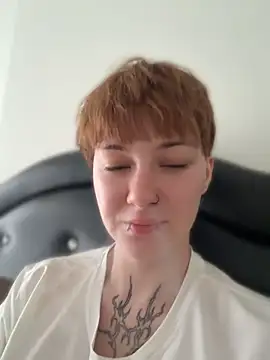 IceMur live XXX chat