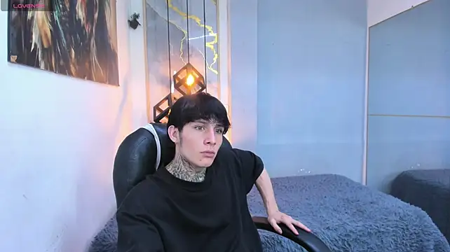 Chat XXX ao vivo de Cry_thereal
