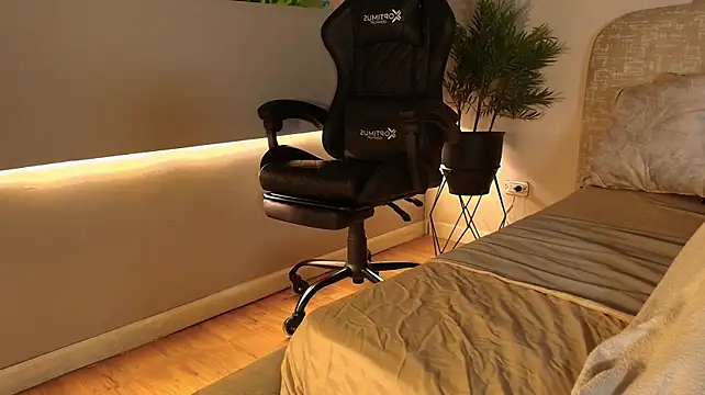 Онлайн чат XXX Jacob_Benelli