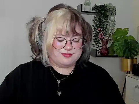 Chat XXX en directo de OpheliaLush