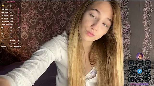צ'אט XXX בשידור חי של BeautifulFlower
