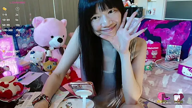 Chat +18 de SilViAjpn ao vivo