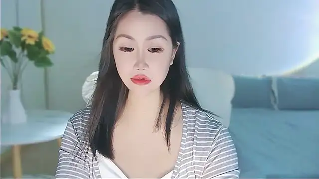 Haixi Adlı Modelin Canlı XXX Sohbeti