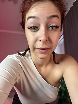 LynaFrost Live XXX-chat