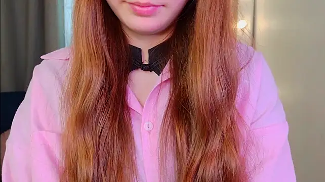 دردشة RileyBloomss الجنسية المباشرة