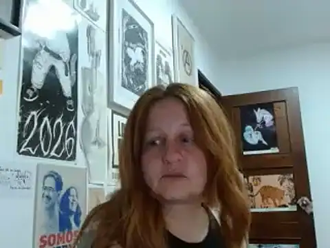 ViioletaMora élő XXX-chatje