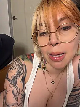YunoRose_ XXX чат на живо