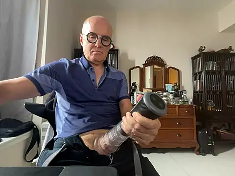 TKSnoopy7 Live XXX-chat
