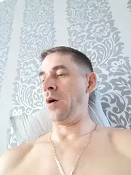 FreeRider111's Live XXX Chat
