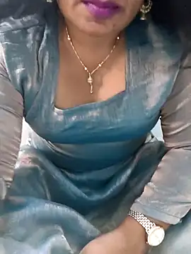 צ'אט XXX בשידור חי של Tamil_Rithika_hot