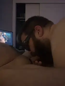 Chat XXX en directo de AidenMcKnight