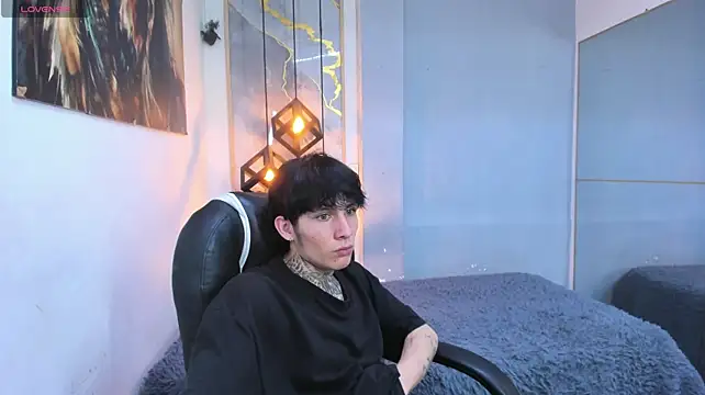Cry_thereal XXX чат на живо