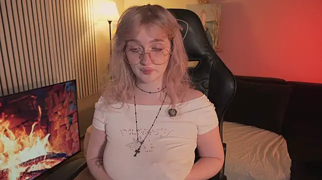 Živý XXX chat ELLIEJAY