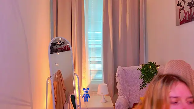 צ'אט XXX בשידור חי של MilanaRayy