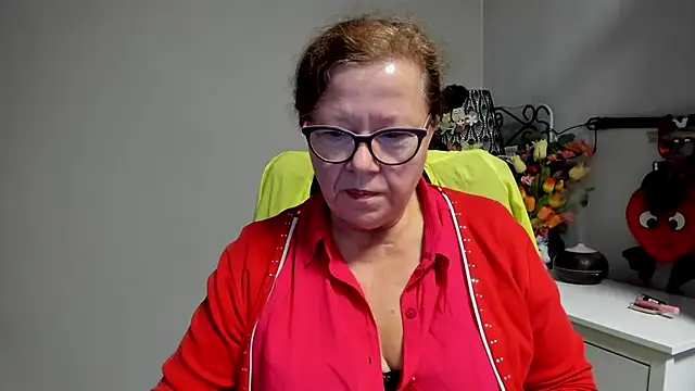 Adelewildx's Live XXX Chat