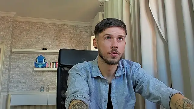 JonahShaw Chat XXX live