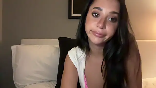 hangoutwithvanessa's Webcam Show
