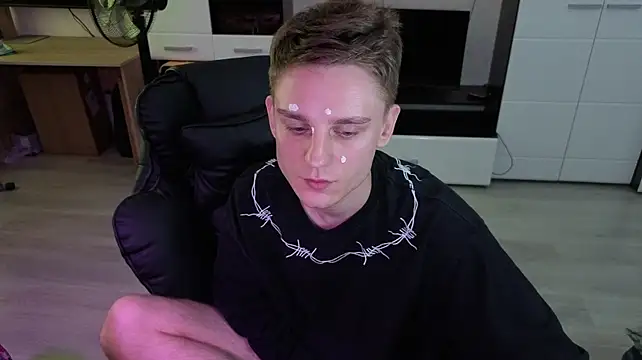 pvlpstvy Chat XXX live