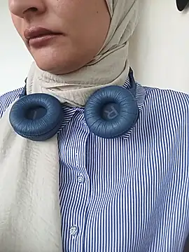 MisyonerNur 라이브 XXX 채팅
