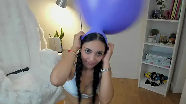 _BellaEvans_n Live XXX chat