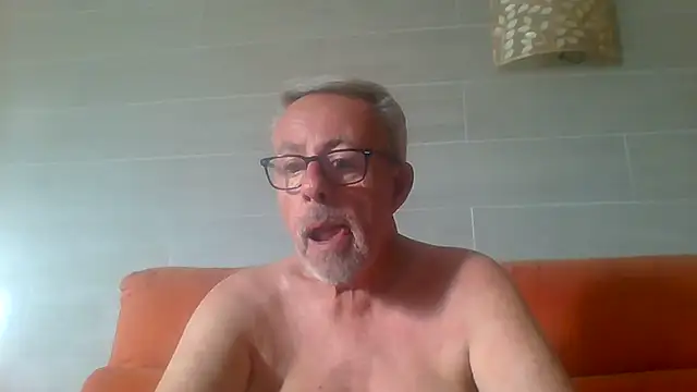 tuggy59's Live XXX Chat