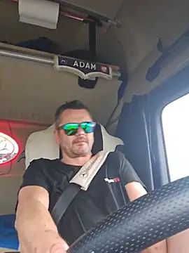 adas- – Naživo XXX chat