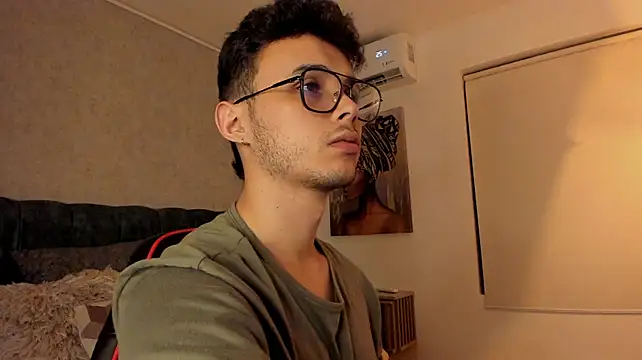 Alhan_Twink Show Webcam