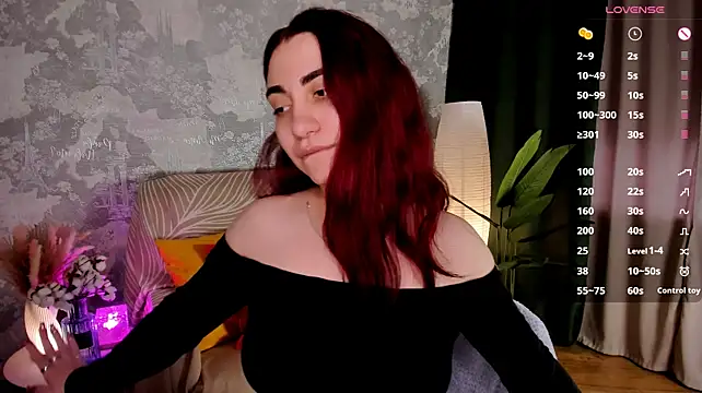 Chat +18 de hannacheekss_ ao vivo