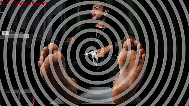 AndrewBanner Webcam show