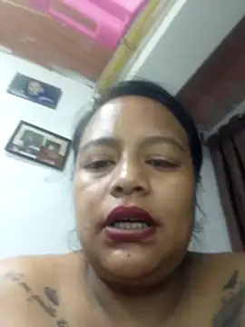 kary-mor's Live XXX Chat