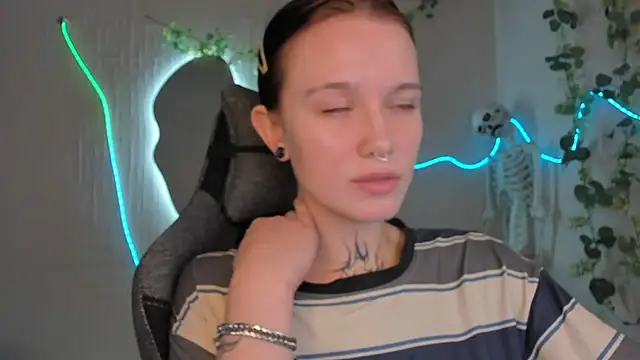 Elastikisss Chat XXX live