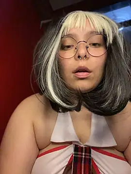 Solo_yoss Chat XXX in diretta